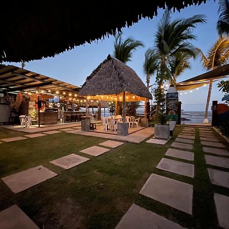 San Carlos Surf Resort & Eco Lodge מראה חיצוני תמונה