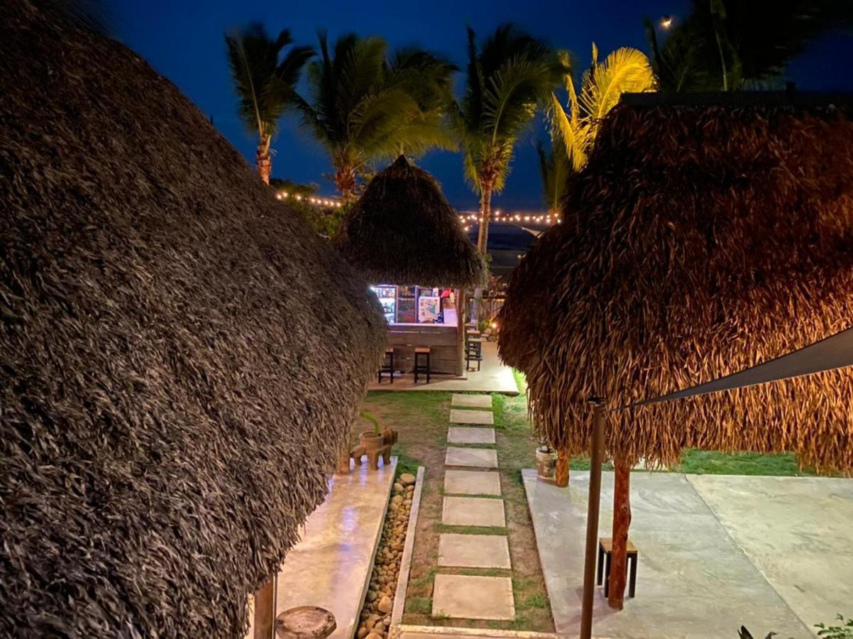 San Carlos Surf Resort & Eco Lodge מראה חיצוני תמונה
