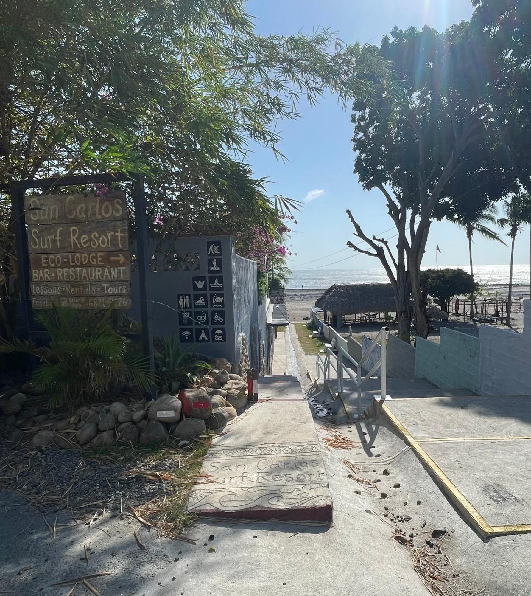 San Carlos Surf Resort & Eco Lodge מראה חיצוני תמונה