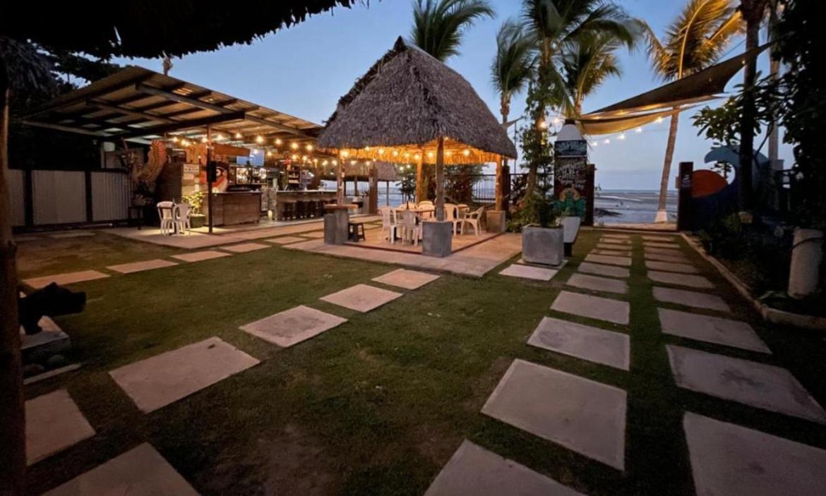 San Carlos Surf Resort & Eco Lodge מראה חיצוני תמונה